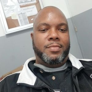 Meet your Posher, Gregory